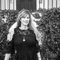 Sitter Profile Image: Olivia P.