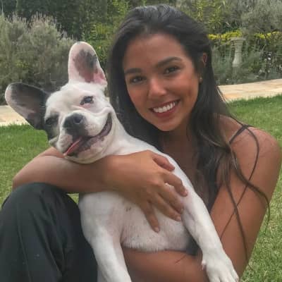 Photo de profil du pet sitter : Laryssa D.