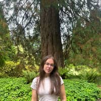 Sitter Profile Image: Shannon S.