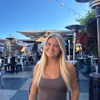 Sitter Profile Image: Sienna B.