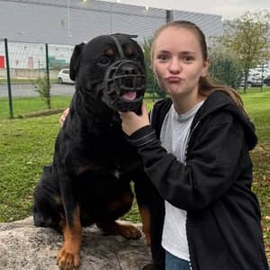 Sitter Profile Image: Efnan O.