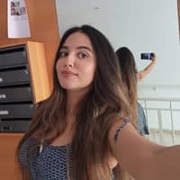 Photo de profil du pet sitter : Yousra G.