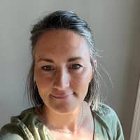 Sitter Profile Image: Leah H.