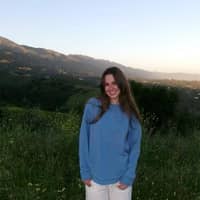 Sitter Profile Image: Elley N.