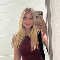 Sitter Profile Image: Kaitlin F.