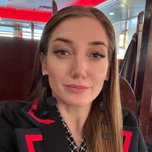 Sitter Profile Image: Svitlana M.