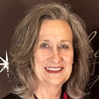 Sitter Profile Image: Mary Jo O.