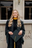 Sitter Profile Image: Emily E.