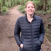 Sitter Profile Image: Leanne M.