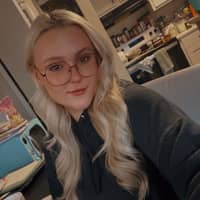 Sitter Profile Image: Taleigh W.
