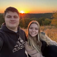 Sitter Profile Image: Aleck & Hailey L.