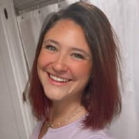 Sitter Profile Image: Larissa D.