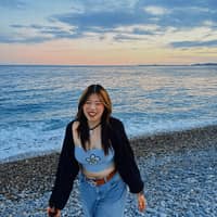 Sitterprofilbild: yiran y.