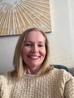 Sitter Profile Image: Amy D.