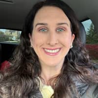 Sitter Profile Image: Alena C.