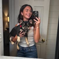 Sitter Profile Image: Abigail E.