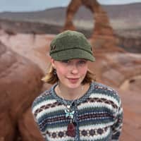 Sitter Profile Image: Ava R.