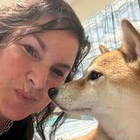 Sitter Profile Image: Leanne F.