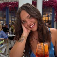 Sitter Profile Image: Joanna N.