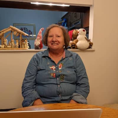 Sitter Profile Image: Wendy W.