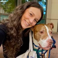 Sitter Profile Image: Larissa W.