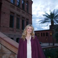 Sitter Profile Image: Leah P.