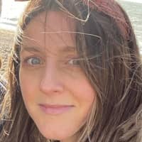 Sitter Profile Image: Hannah W.