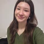 Sitter Profile Image: Emely O.
