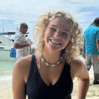 Sitter Profile Image: Anna P.