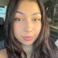 Sitter Profile Image: Ashlee M.