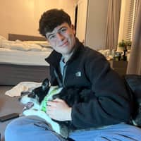 Sitter Profile Image: Calum R.