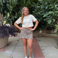 Sitter Profile Image: Ashley J.