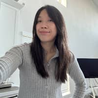 Sitter Profile Image: Bingjie W.