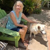 Sitter Profile Image: Donna I.