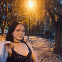 Sitter Profile Image: London M.