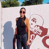 Sitter Profile Image: Francesca B.