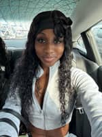 Sitter Profile Image: Nora E.