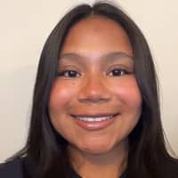 Sitter Profile Image: Sierra E.