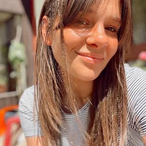 Sitter Profile Image: Nieves V.