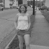 Sitter Profile Image: Lacey D.