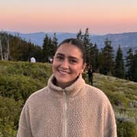 Sitter Profile Image: Bella M.