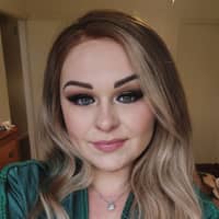 Sitter Profile Image: Lauren N.