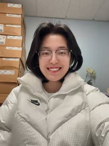 Sitter Profile Image: YAQI L.