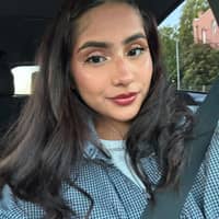 Sitter Profile Image: Joyce U.