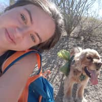 Sitter Profile Image: Emma H.