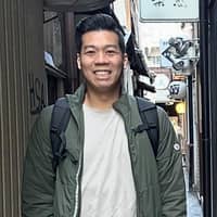 Sitter Profile Image: Khiem M.