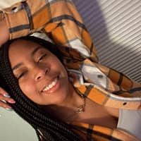 Sitter Profile Image: Imani W.