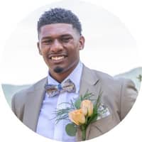 Sitter Profile Image: Hakeem R.