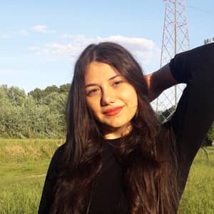 Sitter Profile Image: Chiara C.