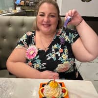 Sitter Profile Image: Lisa U.